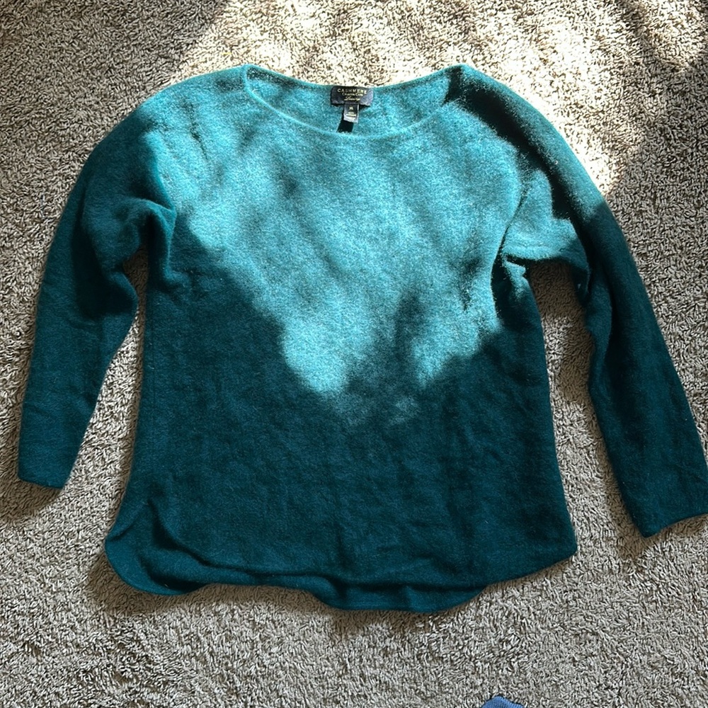 100% cashmere sweater